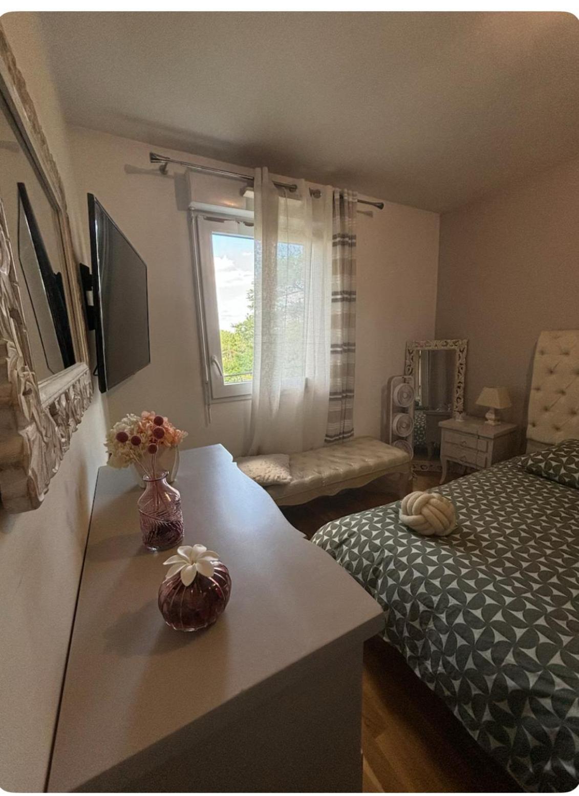 Logement A Cote De L'Aeroport Orly Athis-Mons Eksteriør bilde